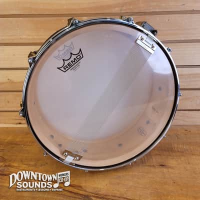 1987 Noble & Cooley 5" x 14" Solid Shell Classic Snare - Honey, Die-Cast Hoops, Music Division Badge image 9
