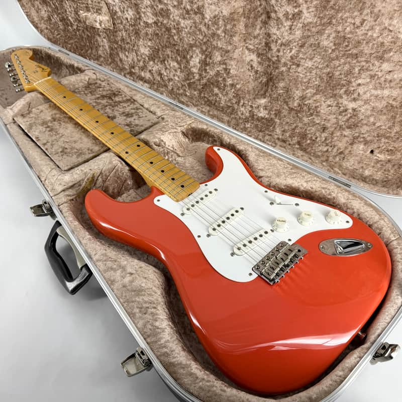 1996 Fender Japan Hank Marvin Stratocaster – Fiesta Red
