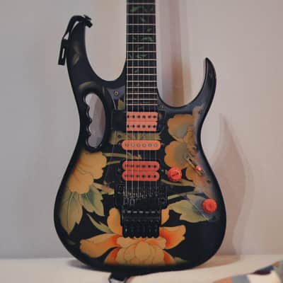 Ibanez JEM77-FP Steve Vai Signature 1988 - 2004 - Black Floral Pattern image 1