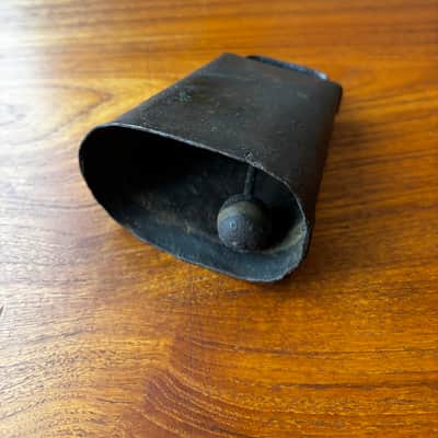 Vintage 1900s 4.5" Steel Cowbell Unmarked - See Video! image 5