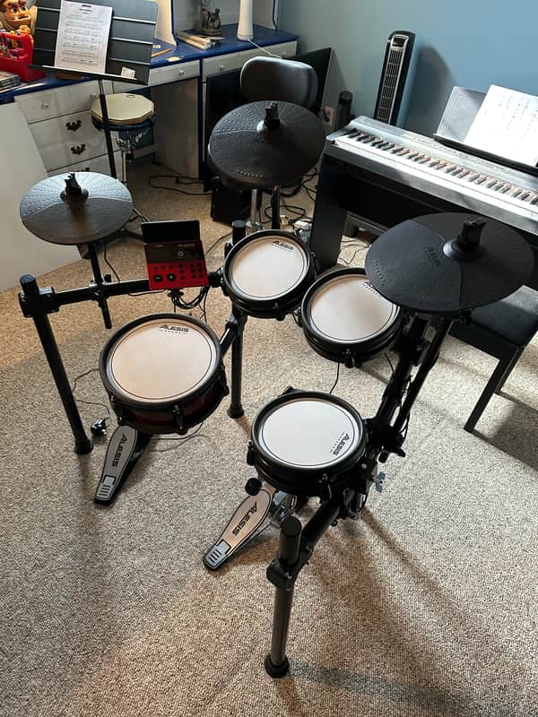 Alesis Nitro Pro Electronic Drum Kit Bild 1