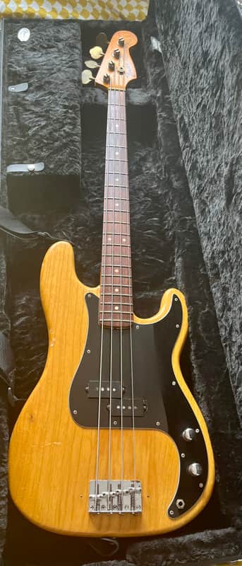 1976 Fender Precision Bass (Natural, Rosewood Fretboard, All Original) + Brand New Fender Case - Very Good