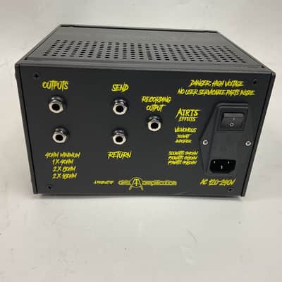 Airis Effects Venomous Amplifier 300W - Black image 5