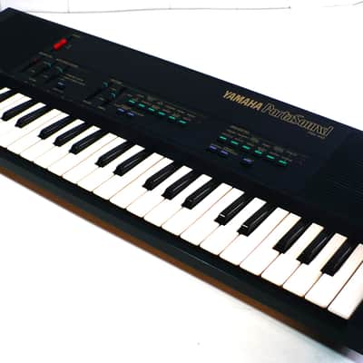 Yamaha PSS-450 PortaSound Synthesizer 1980's - Black image 3