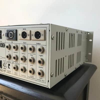 Octave Plateau Voyetra Eight Rev 3 + Manual and Midi *PRO-SERVICED* image 7