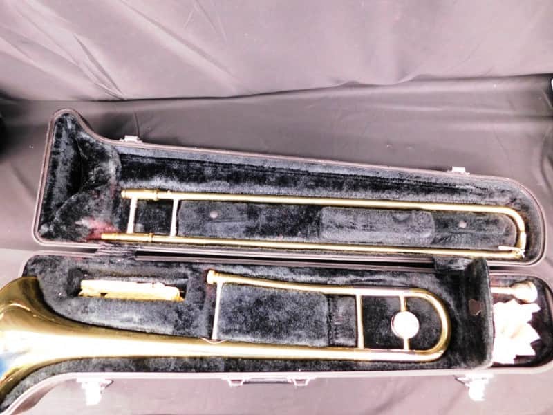 Yamaha YSL-354 Standard Trombone, Japan, Lacquered Brass image 1