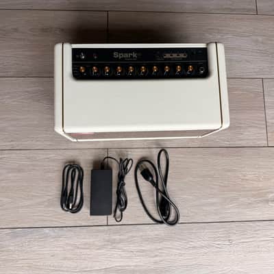 Positive Grid Spark 40 40W Modeling Guitar Amp – Pearl White image 3