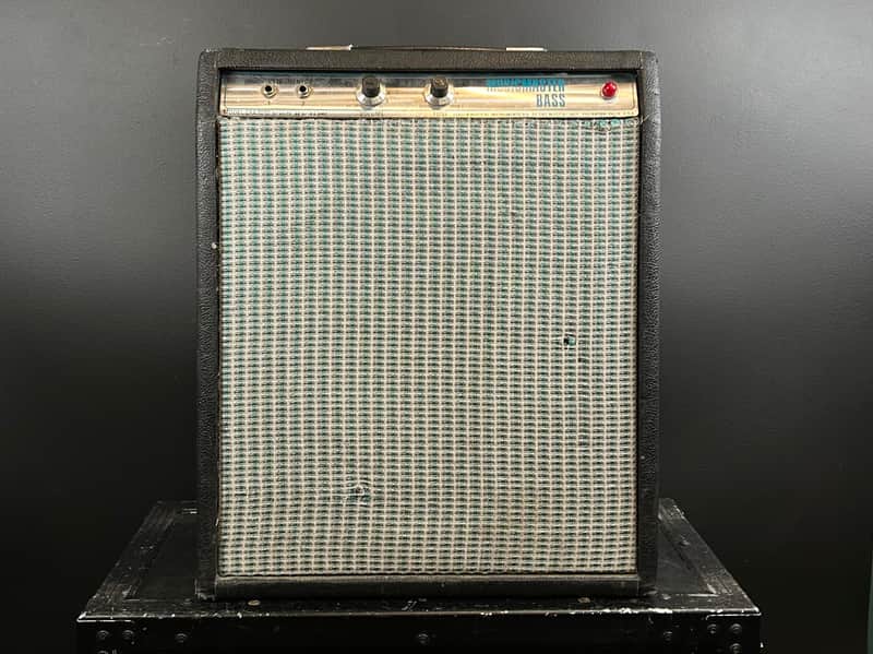 Fender USED Musicmaster Bass Combo, '70s image 1