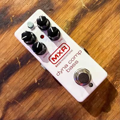 MXR M282 Dyna Comp Mini Bass Compressor | Reverb