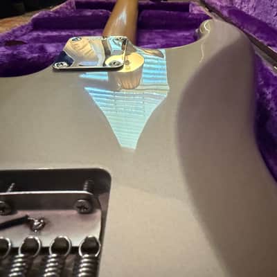 MINT John Mayer Fender Stratocaster Shoreline Gold w/ Racing Stripe image 11