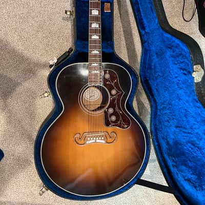 Gibson J 200 2014 - Sunburst image 2