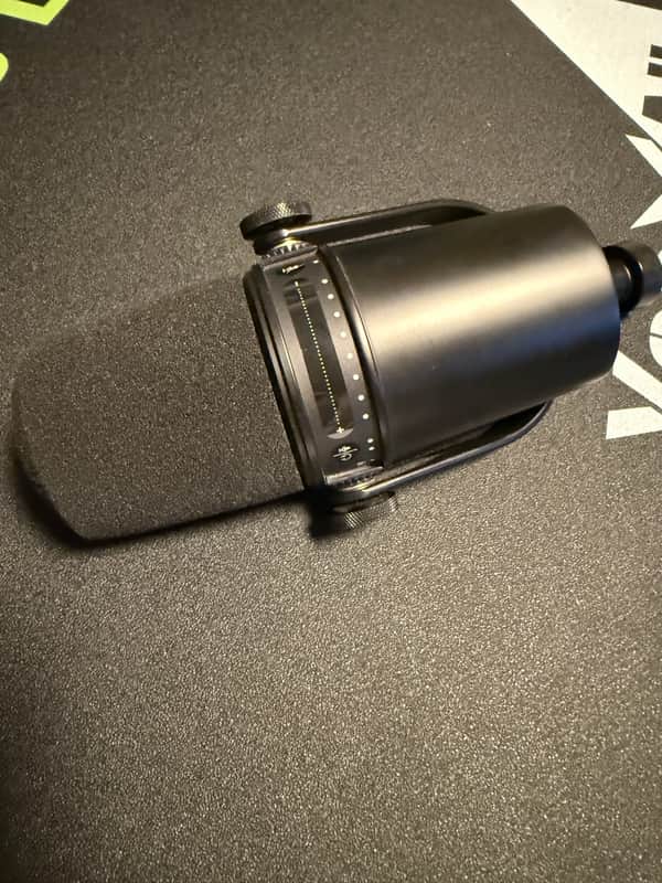 Shure MV7 Dynamic USB Podcast Microphone