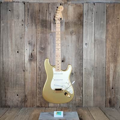 Fender '54 Stratocaster Custom Shop 1998 Gold Hardware, Orig Case & Paperwork- Aztec Gold image 2