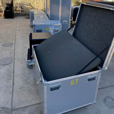 L/C/R of B&W Diamond Reference 800D Speakers and Classé Audio Omega Mono-block Amps image 8