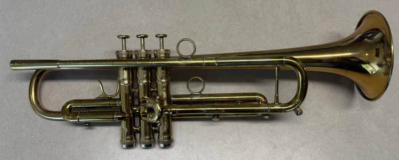 Calicchio 2 R2 ML Bore Trumpet Plus Tuxedo gig bag image 1