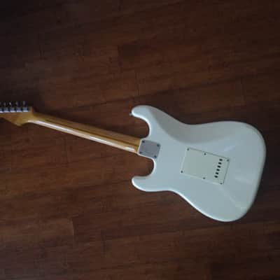 Squier Stratocaster JV 1982/3 Olympic White image 4