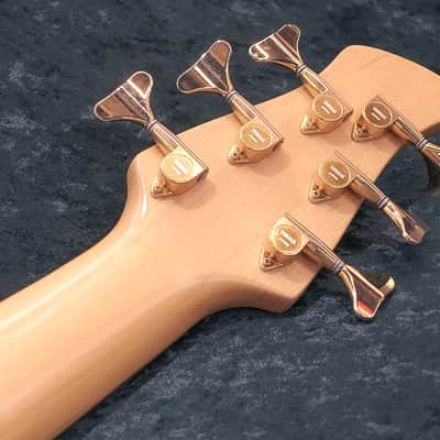 Yamaha TRB-6 6-strings Bass Cherry Burst image 8