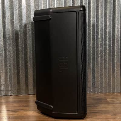 JBL EON715 15" 650 Watt Powered PA Speaker & Cover Used image 6