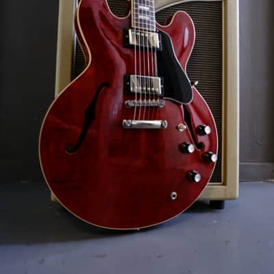 Gibson ES-335 Block 2020 - Present - Figured Sixties Cherry image 2
