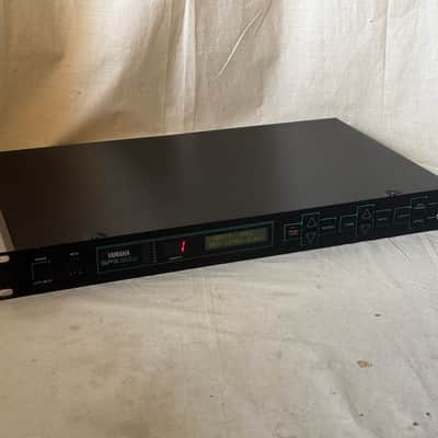 Yamaha SPX90 II Digital multi-effect processor New internal battery