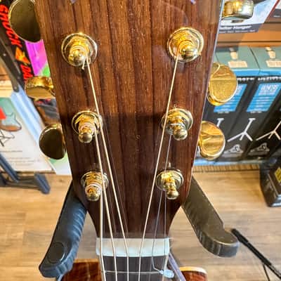 Zager ZAD900CE Solid Spruce/Rosewood Acoustic Electric AURA Pro Series 50th Anniversary Tobacco Sunburst image 4