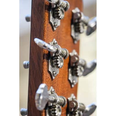 1962 Martin 0-18 natural image 14