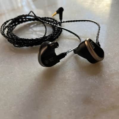64 Audio Tia Trio 2020 Black IEM image 1