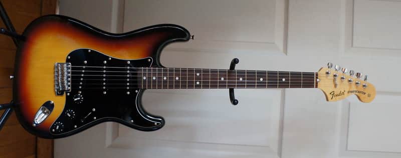 Fender Japan ST-72 Stratocaster Reissue 3 Tone SB Rare Excellent OOP image 1