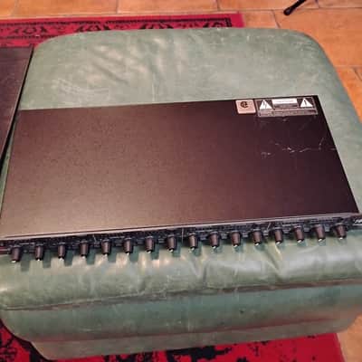 dbx 1046 Quad Compressor/Limiter 2010s - Black image 4