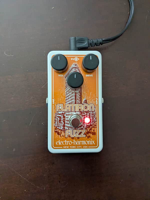 Electro-Harmonix Flatiron Fuzz