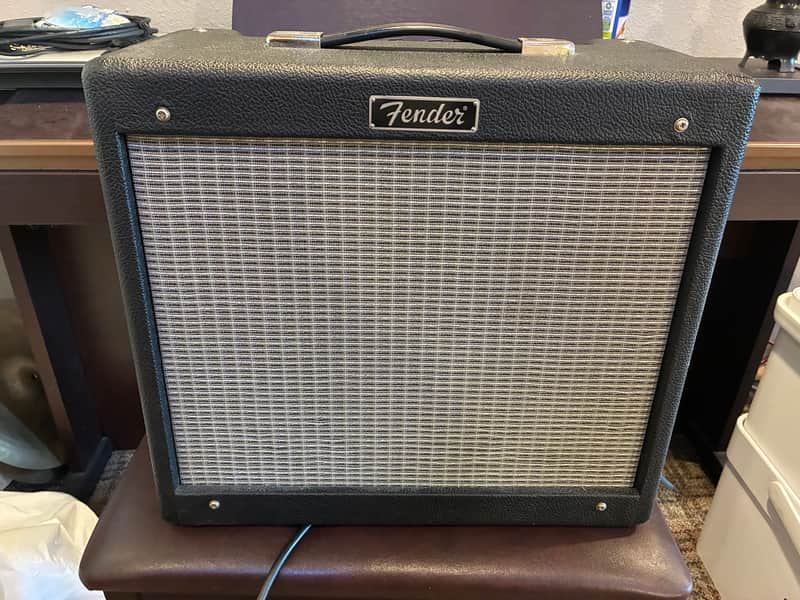 Fender Blues Junior 15-Watt 1x12" Guitar Combo 2002 - 2010 - Black image 1