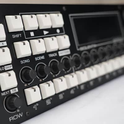 Sequentix Cirklon Sequencer & Analog Bus Eurorack Breakout Module #58932 image 14