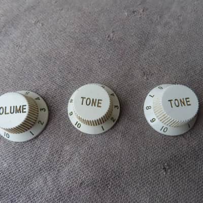 FENDER  STRATOCASTER 1970's 4 spoke KNOB SET ORIGINAL VINTAGE NICE!