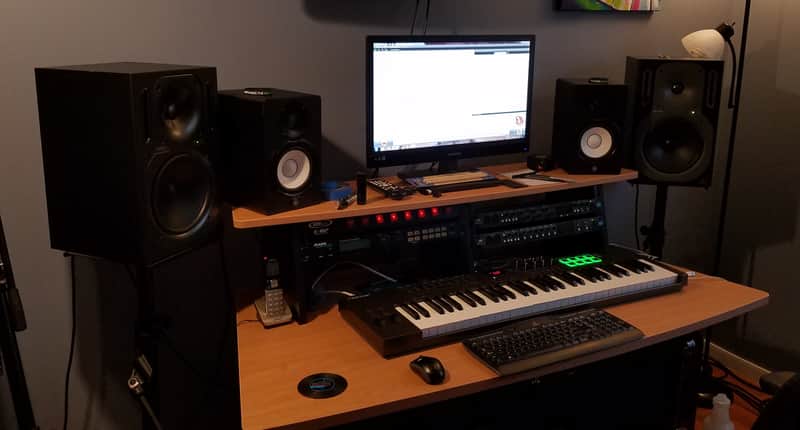 RTA Creation Station Music Production / Producer Desk- Maple (Local Pickup Only)