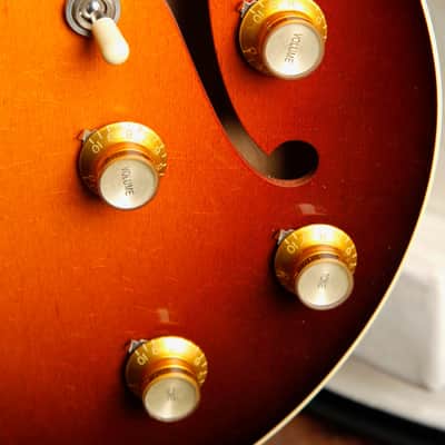 Collings I-35 LC Vintage Semi-Hollow Electric Guitar Aged Tobacco Sunburst image 7