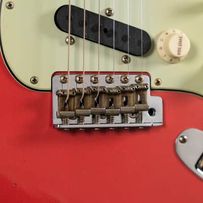 Fender Custom Shop ’62 Stratocaster Relic Electric Guitar – Fiesta Red image 7