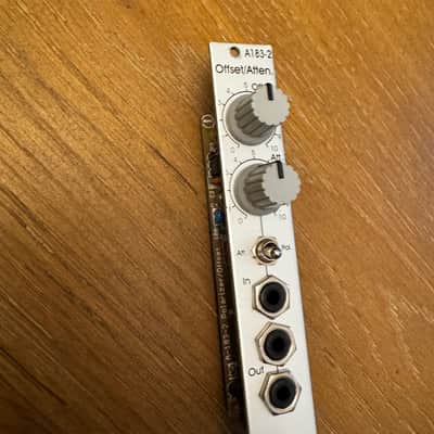 Doepfer A-183-2 Offset Attenuator Eurorack module image 4