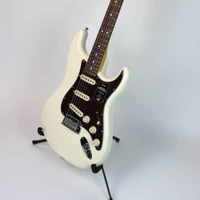 Fender American Professional II Stratocaster RW Olympic White image 9