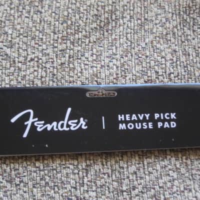 new in packaging Fender Marbled Red "Fender Heavy Pick" Mouse Pad, Part # 910-0570-107 (9100570107) image 12