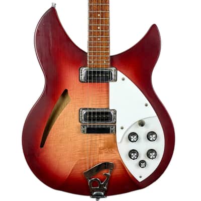 Rickenbacker 330