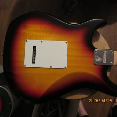 Peavey raptor exp 2000's - tobacco burst image 5
