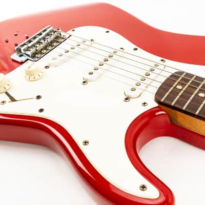 Squier Affinity Series Stratocaster – 22-Fret Rosewood Fretboard – 1997–2000 – Torino Red – Used; Good Condition image 18