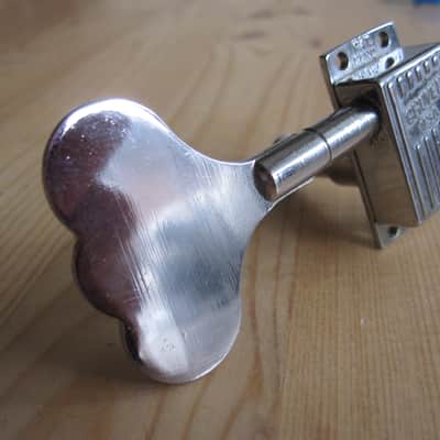 1 tuner -  flat Grover D/G vintage Rickenbacker 4001 tuner wavy 1968 1969 1970 1971 1972 1973 image 3