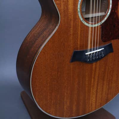 Taylor 555 12-String Mahogany image 5