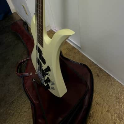 Fernandes MB-80 1980s - White MockingBird bass guitar image 4