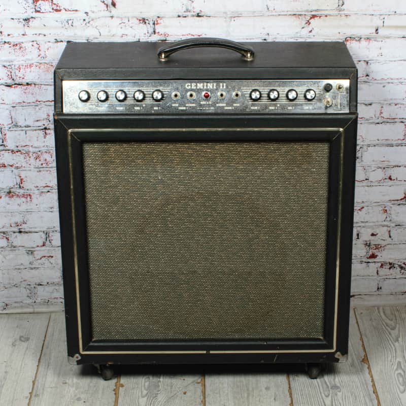 Ampeg - Mid-1960's Gemini II - 1x15 30 Watt Tube Combo Amp - No Echo/Trem - x2058 - VINTAGE image 1