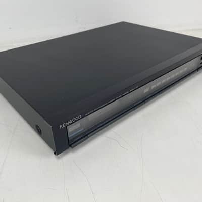 Kenwood - T2 - Tuner - Quartz Synthezised image 3