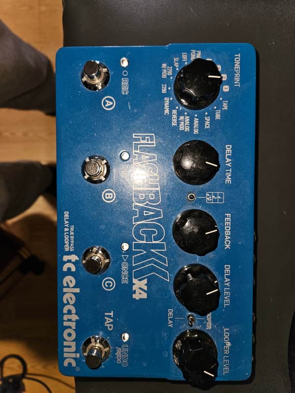 TC Electronic Flashback X4 Delay and Looper Pedal | Reverb Canada