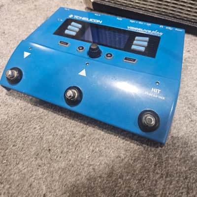 TC Helicon VoiceLive Play 2012 - Present - Blue image 4