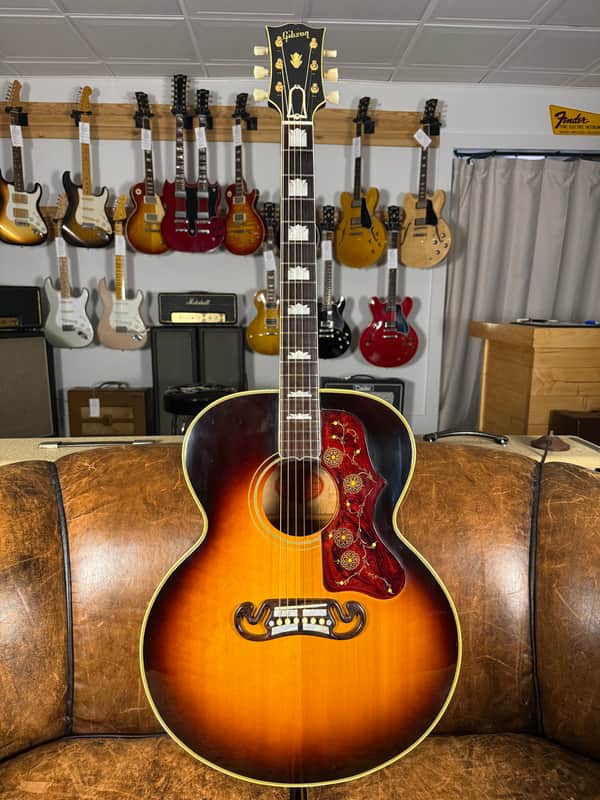 Gibson J-200 1957 - Sunburst - OHSC image 1